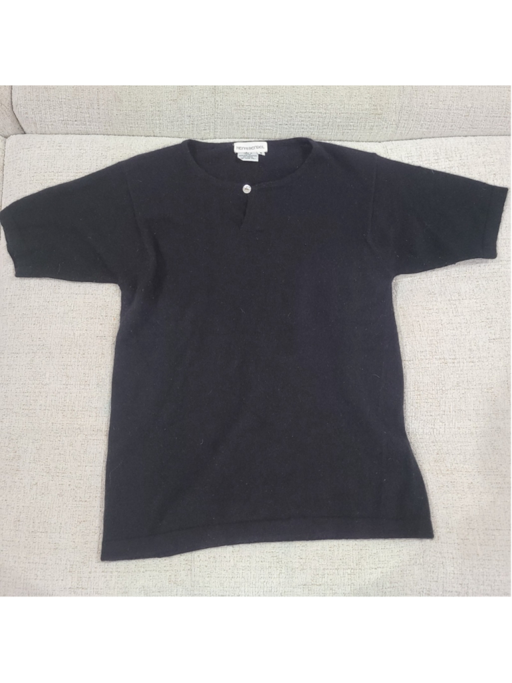 Henri Bendel Classics Black 100% Cashmere Short Sleeve Sweater Small Vintage Y2K
